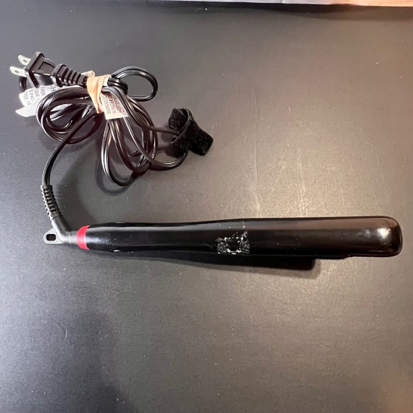 CHI 1" Tech Ceramic Flat Iron Hair Straightener Black Good Condition Swivel Cord - Picture 5 of 5